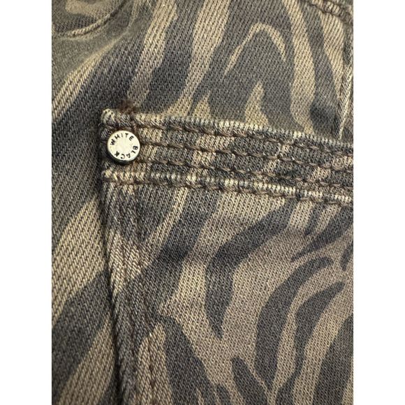 White House Black Market Zebra Print Skinny Crop Zip Ankle Sz 6 - Picture 8 of 13